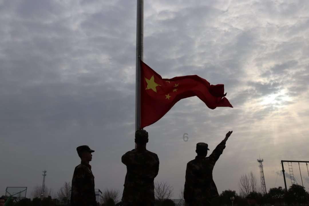 燃烧吧大脑装瓶子游戏